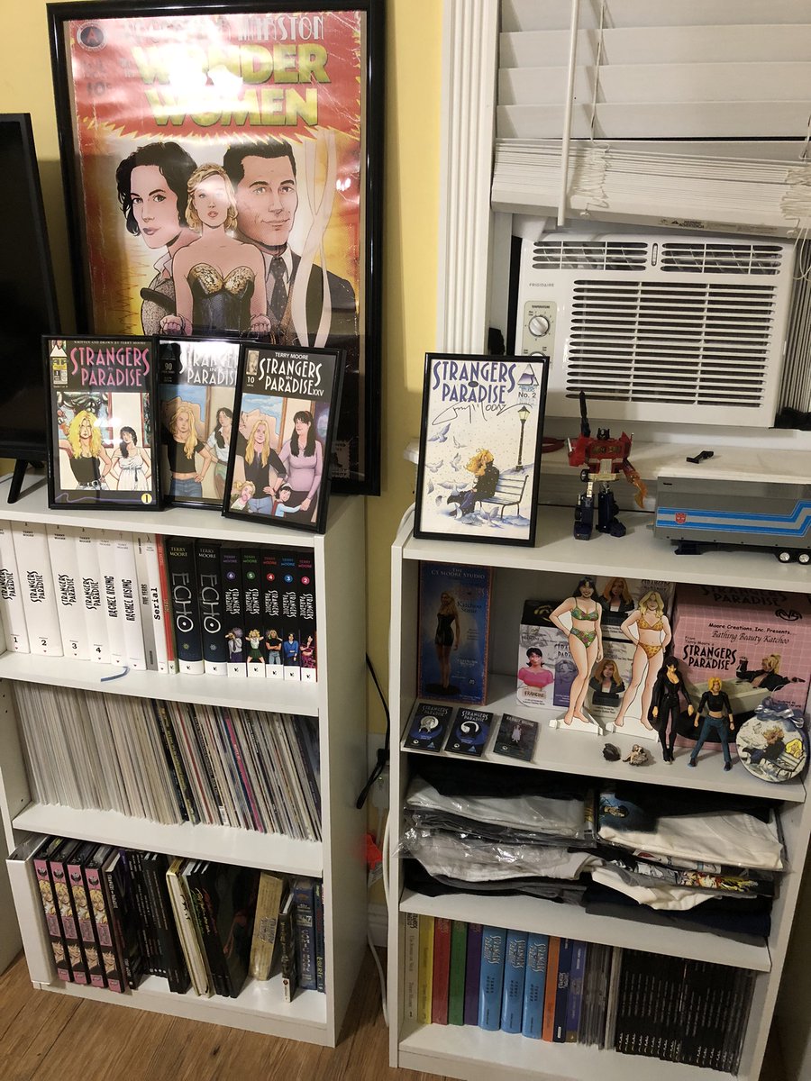 M00NLIGHTSTUDI0's tweet photo. Updating my @TerryMooreArt collection display. Got new cases to open up more wall space. Still need to hang posters and original art etc, add some finishing touches. Even have a bit more room to expand too, so do your worst Terry! #StrangersInParadise #SiP #TerryMoore #Katchoo https://t.co/MIzTtqTkS8