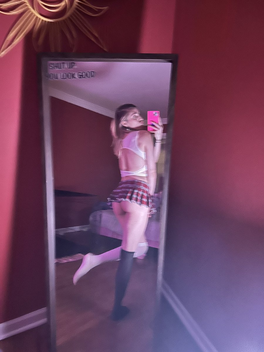 killanova7's tweet image. Sub to my OF &amp;amp; Fanvue!! Check out my new video it’s like 12 minutes in heaven  ;) fanvue.com/killanova7 onlyfans.com/killanova7