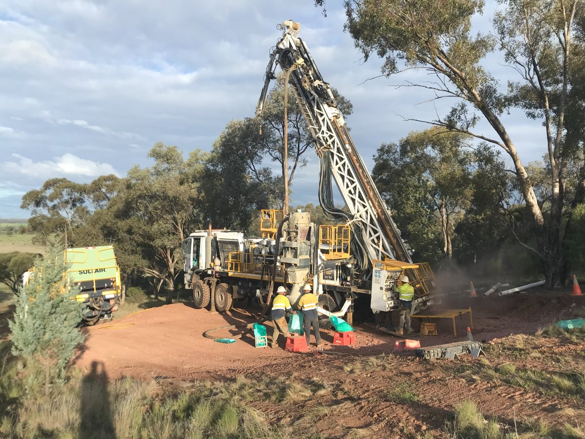 StrategicEnerg2's tweet photo. $SER Achilles Drill Program now underway as we test the strong polymetallic soil anomaly and its relationship to the prospective Achilles Shear. 
The program is expected to take 6 weeks to complete, so watch out for updates https://t.co/8T07yqSd4R

#search #explore #resolve https://t.co/8ZKroxTNEU