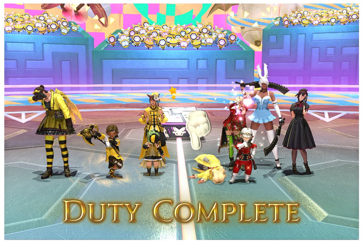 estinien_simp's tweet photo. We're champBEEons 😎💛🐝 https://t.co/yYVwwedPT9