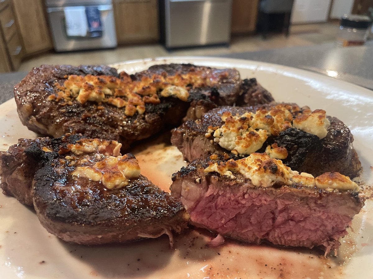 Kelly Garrett tweet media