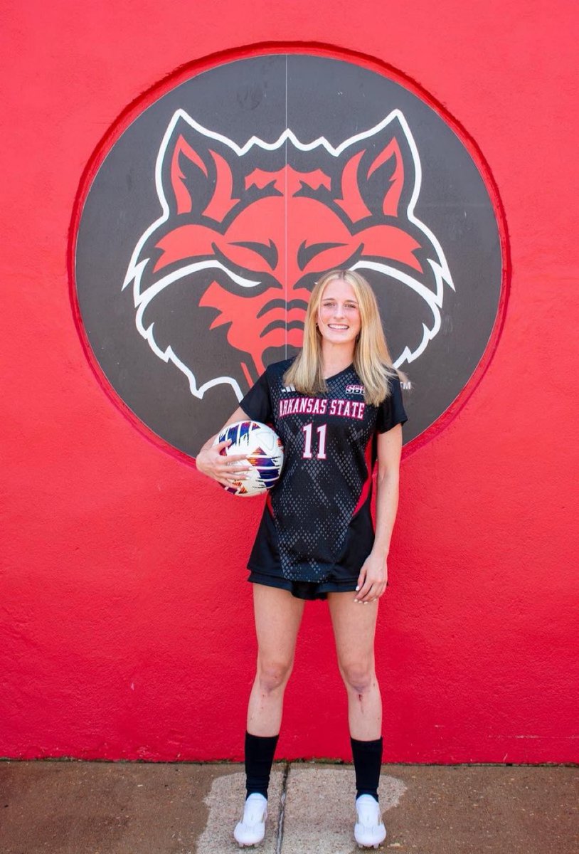 ImCollegeSoccer's tweet photo. Verbal Commitments ⚽️ 🏆 

Success is no accident. It is hard work, sacrifice, and most of all a love of what you are doing……

@LaurendineH @SydneyLinus2025 @elleigh_newcomb @AnaRami02174672 

…They Understood the Assignment!

#CSTruth https://t.co/2DO2NpebgO