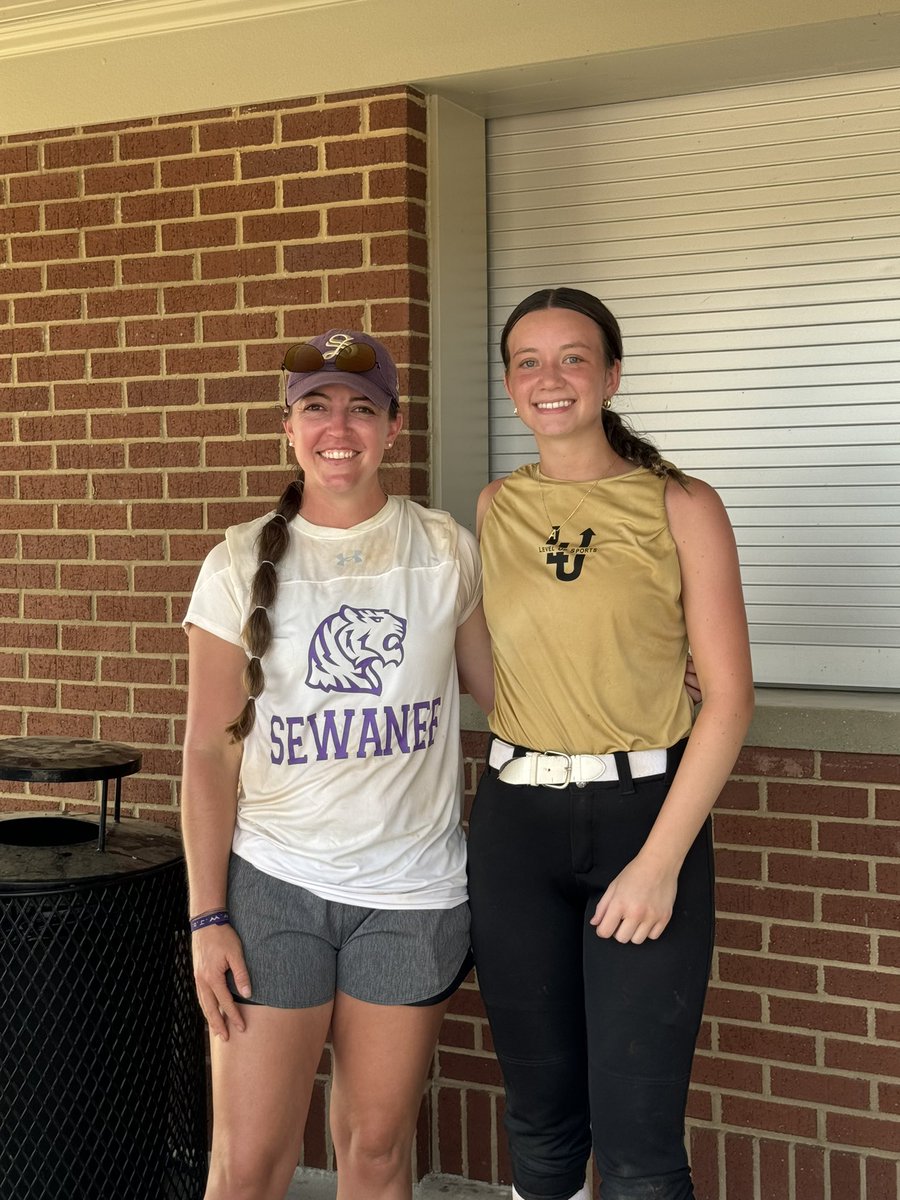 Had such a fun weekend with <a href="/SoftballSewanee/">Sewanee Softball</a> <a href="/LvlUpSportsX/">Level Up Sports</a> and met some amazing new girls! 
Can’t wait to visit Sewanees campus tomorrow! 💜