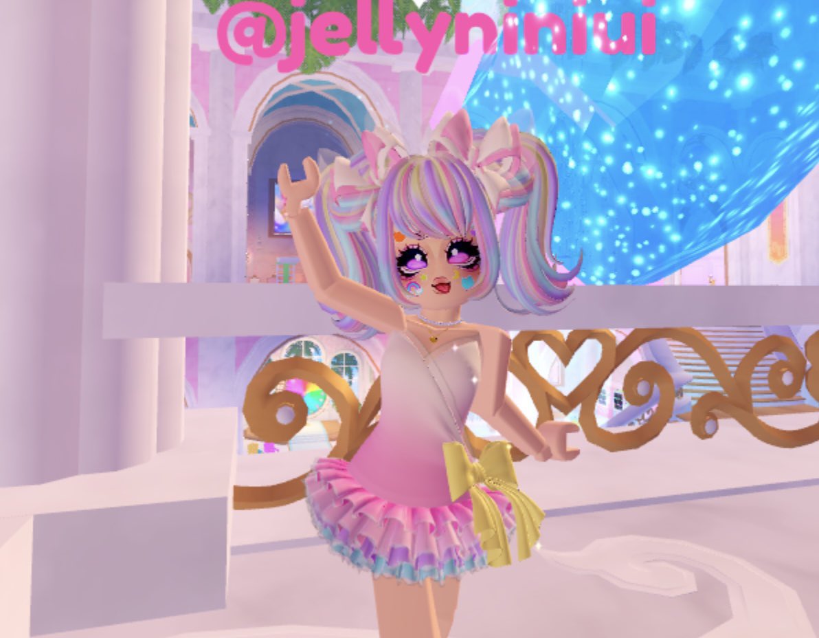 Jellyniniui's tweet image. Royale high giveaway!

1x Prom Queen Dress Light Fairy

Rules:

Follow me 

like &amp;amp; retweet 

Ends whenever there’s enough entries 

Tags: #royalehigh #RHTC #RH
