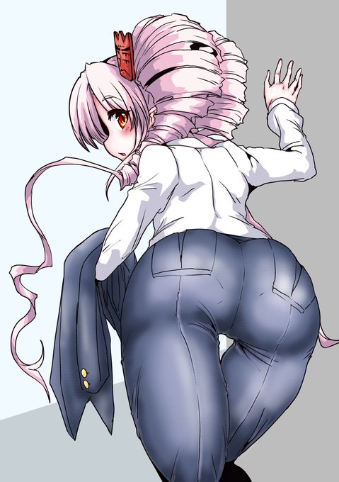 今日の日課はパンツスーツついなちゃんです 