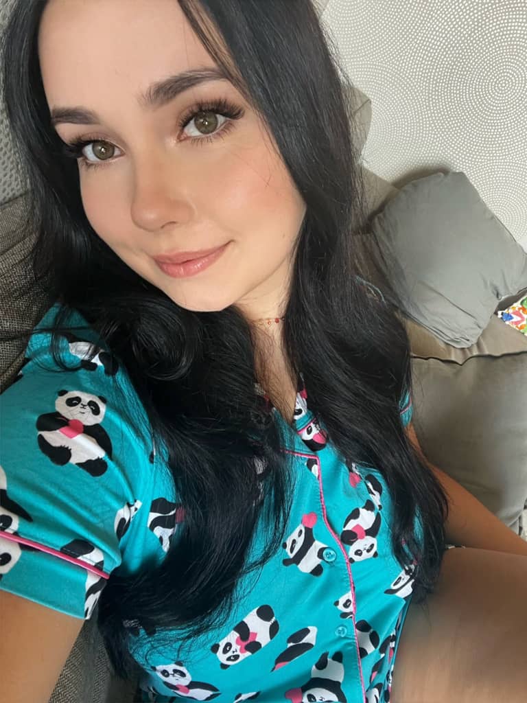 Spicyqueen32's tweet photo. Joi and ft calls now 💦🥱🔥#buyingcontent #buyingcontent #buyingcontent #dmme #sellingcontent #horny #finsub #videocall #snapchat #bbc #sub
#sexting #dickrate #findom #nude #porn #secretbuyers #paypig #latina #kink #milf #goddess #teen #facetime #onlyfans #cuck #feetpic https://t.co/G8ggHN4Wyg