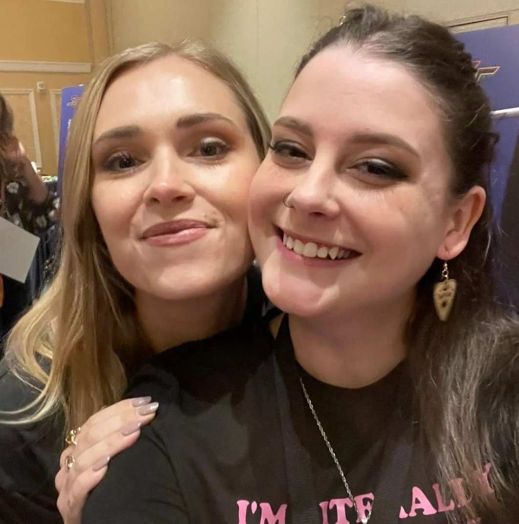 quotepicturesEj's tweet photo. Eliza Taylor #STATIONUNITY https://t.co/5TLTOGG8V9