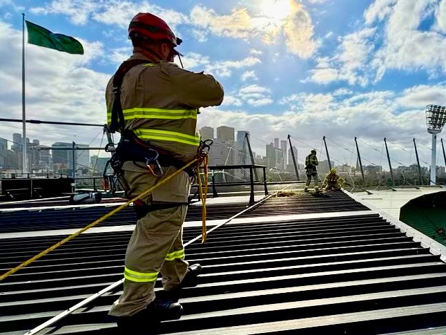 FireRescueVic's tweet photo. What a feeling! 🙌🏈
Yesterday marked the fifth annual Emergency Services Match where Hawthorn took on Richmond at the @MCG, and what a day it was!
A massive thank you to @HawthornFC for having us, and to all those who joined 💪
#WeWorkAsOne
📍 Wurundjeri Country https://t.co/cCuNcdgKDG
