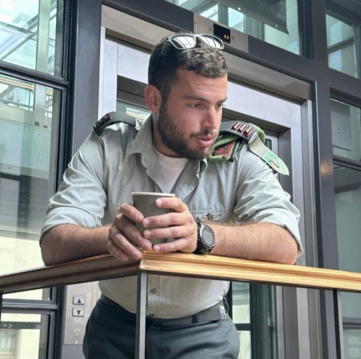 היי לכולם! 
בתאריך 30.08 יתקיים יריד לזכרו של רס״ן רועי צ׳אפל ז״ל שנהרג ב07.10 על הגנת המדינה, אנו מחפשים אנשים/בעלי עסקים שיהיו מעוניינים להקים דוכן ביריד. 

היריד יתקיים במתחם מתמ שבחיפה, אם יש אנשים שמעוניינים נא ליצור איתי קשר 🙏