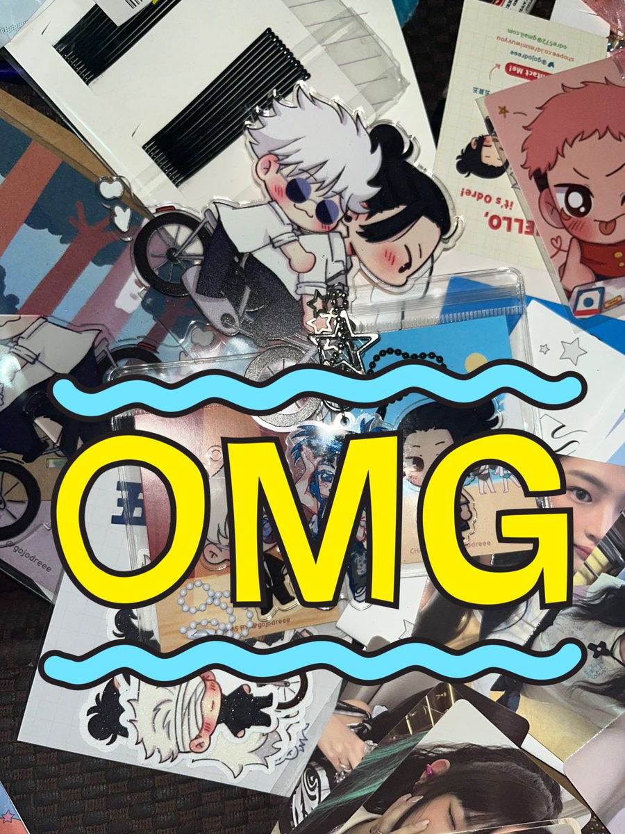 tinyvinie's tweet image. Kevin gue tuh sebener tau kalau gue sesayang itu sama elu, tapi enggak pernah gue expected di kehidupan gue bakalan kasih album yang paling gue sayang ke lu, yang notabenenya stranger. Bahkan lu tau gue aja enggak. 😭