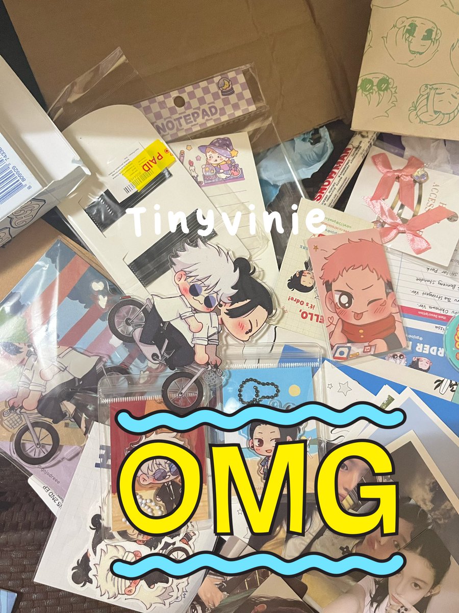 tinyvinie's tweet image. Kevin gue tuh sebener tau kalau gue sesayang itu sama elu, tapi enggak pernah gue expected di kehidupan gue bakalan kasih album yang paling gue sayang ke lu, yang notabenenya stranger. Bahkan lu tau gue aja enggak. 😭