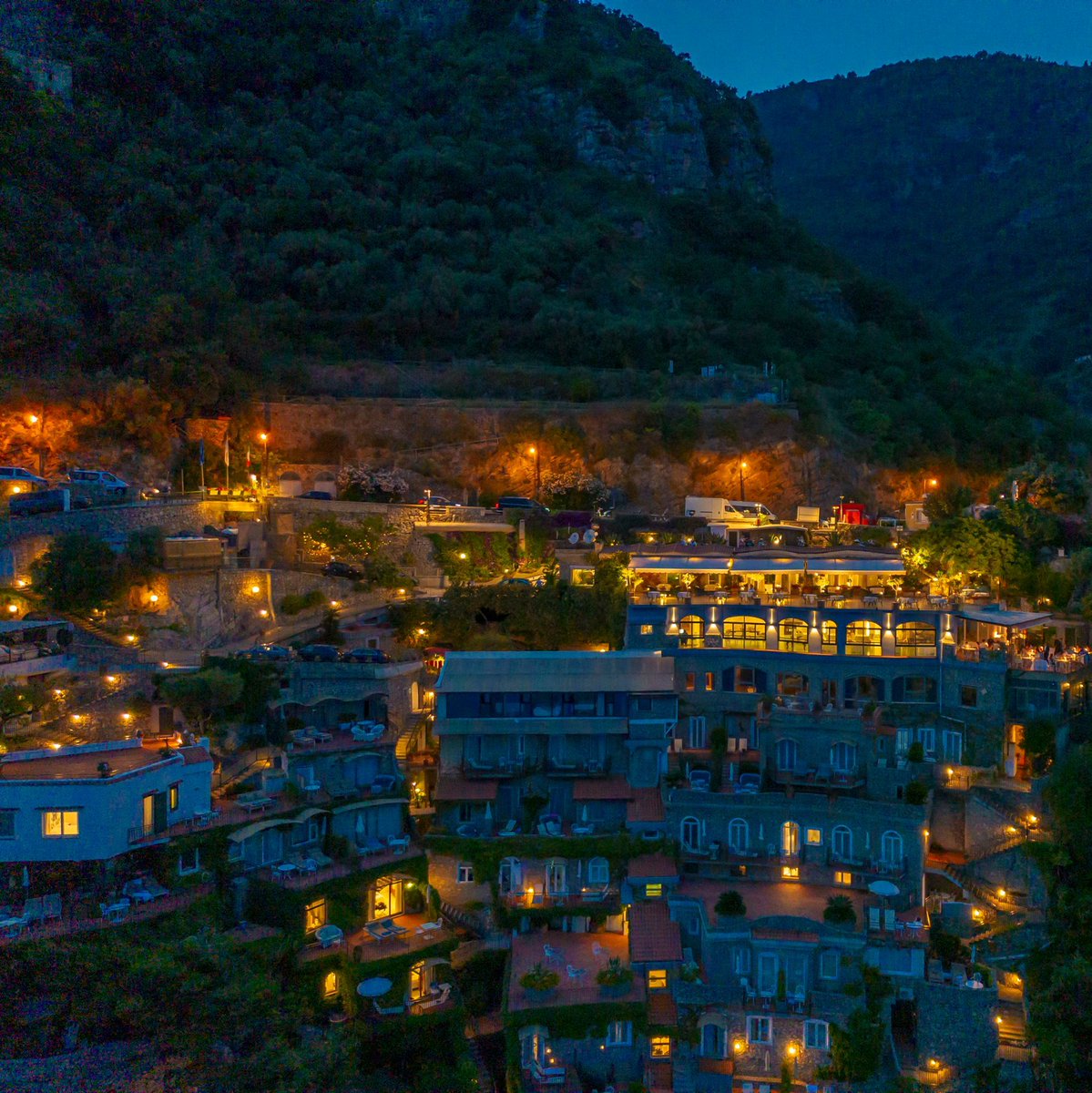 leagavipositano's tweet photo. Astonishing Location

What to see in and around Positano | Hotel Le Agavi, 5-stars L https://t.co/JzfGSffl1X

#hotelleagavi #privateboat #PrivateBoatTours #SunsetTour #LuxuryTravel #AmalfiCoast #PositanoLuxuryHotel #luxurytravel #Positano #LuxuryHotelsPositano https://t.co/b9NVOu5e5M
