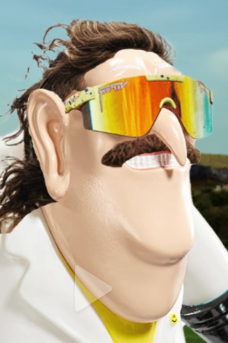 Wing2Low's tweet photo. @Jolly_Jack The camera cuts back to Dr. Nefario:
"GRU, OI'VE GOT A BETTAH OIDEA." https://t.co/EVsfGgG1yL