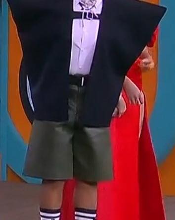MrBrainer_'s tweet photo. Ricardo anda vestido de “cuete” JAJAJAJAJAJA
#LaCasaDeLosFamososMx #LCDLFMX2 #RicardoPeralta https://t.co/vt75gldnMl