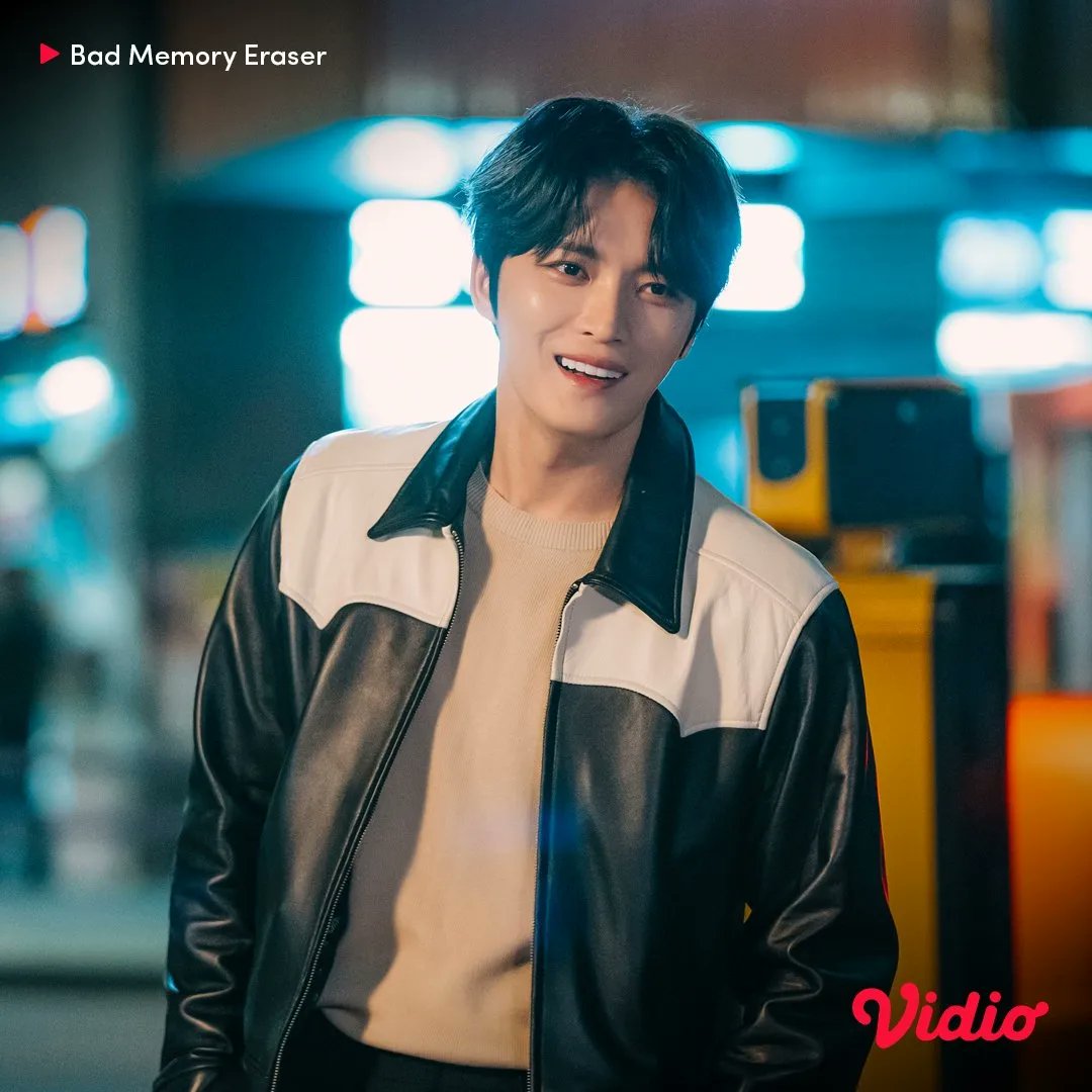 jaejoongstyle's tweet photo. NEO GENESIS ODDITY
Cream Leather Jacket
SS 2021 Collection
🏷️ Sold Out
🗓️ 2024.08.17
📺 Bad Memory Eraser Episode 6
📷 vidio; Neo Genesis Odity
#김재중 #재중 #Kimjaejoong #Jaejoong
#ジェジュン #金在中 #J_JUN #인코드 #iNKODE #bossbaby #보스베이비 #JJ #jaefans #kpop #ifans #GOAT https://t.co/B9vIEDqJxk