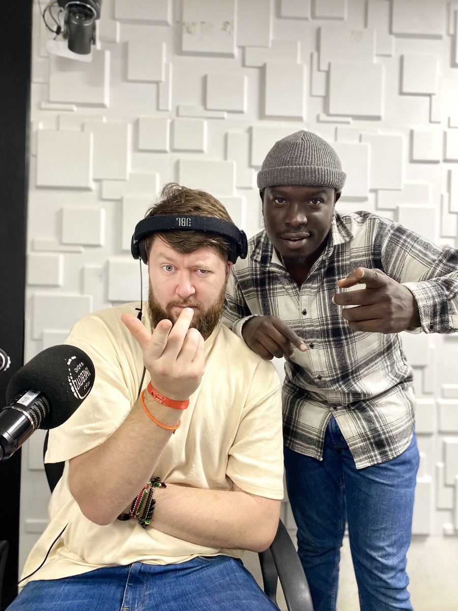 HomeboyzRadio's tweet photo. Slide 1 shows exactly how you feel the moment you are back to the grind on a Monday, slide 2 is you easing up to the day after you spot your work bestie😂
@Tonio_kibz @DeeJayKace 
#PowerUpHBR https://t.co/RAWSSDOXt1