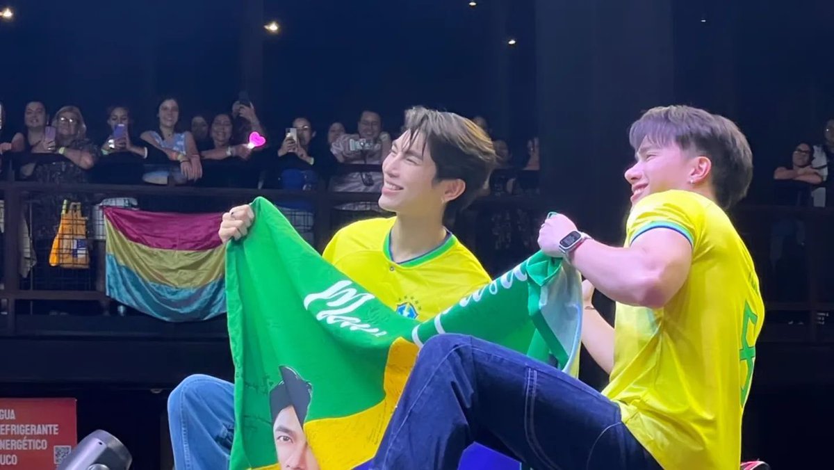 quantumgrande's tweet photo. 240818 IG Update

📸 new_tintaya IG 

💬 Thank you for providing me with work experience. Thank you, P'Mew and P'Tul, for showing how much everyone who comes here loves you. Thank you to P'Mew and P'Tul's fans for having fun until the end of the show. I'm glad to be a part of this memory. Thank you. And thank you, P'Army, P'Note, and the Brazil team, for always taking care of me.🙏🇧🇷

@MSuppasit  @octotul 
#MewSuppasit #Tul_Pakorn 
#มิวศุภศิษฏ์ #ตุลย์ภากร 
#MewTul #มิวตุลย์
#Mew1stFMinBrazil