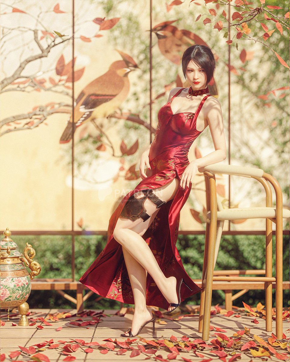 drayqin's tweet photo. Ada in Red or Black ?  
Let me know your favorite😍
#AdaWong #ResidentEvil4Remake