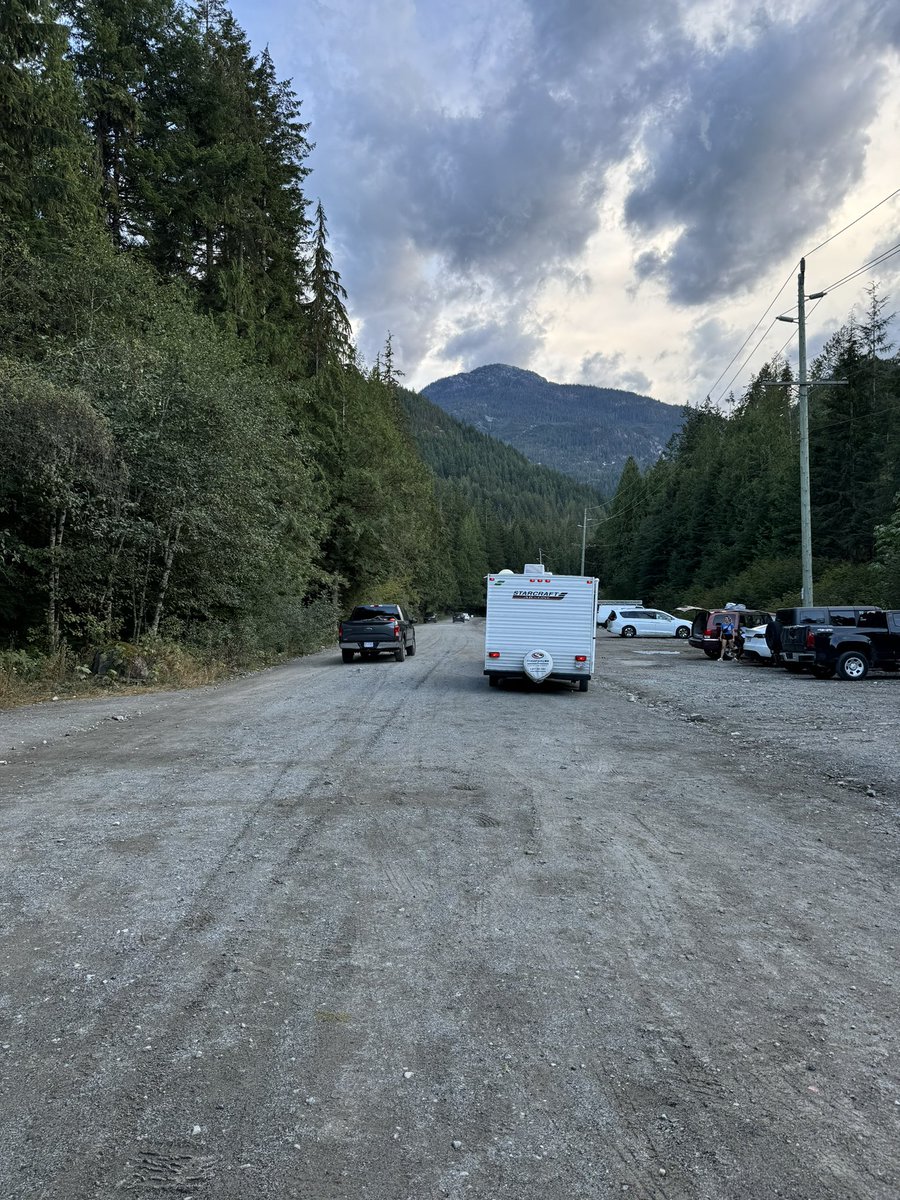 FARSIDESQ50's tweet photo. What an unbelievable weekend!
@Squamish50 was incredible!
Congratulations to all the runners!
We look forward to welcoming you all back to FARSIDE again next year!
FARSIDE out!
#WelcomeToFarside #WelcomeBackToFarside #WEAREFARSIDE #GREATESTAIDSTATIONEVER https://t.co/AsesIrXr3h