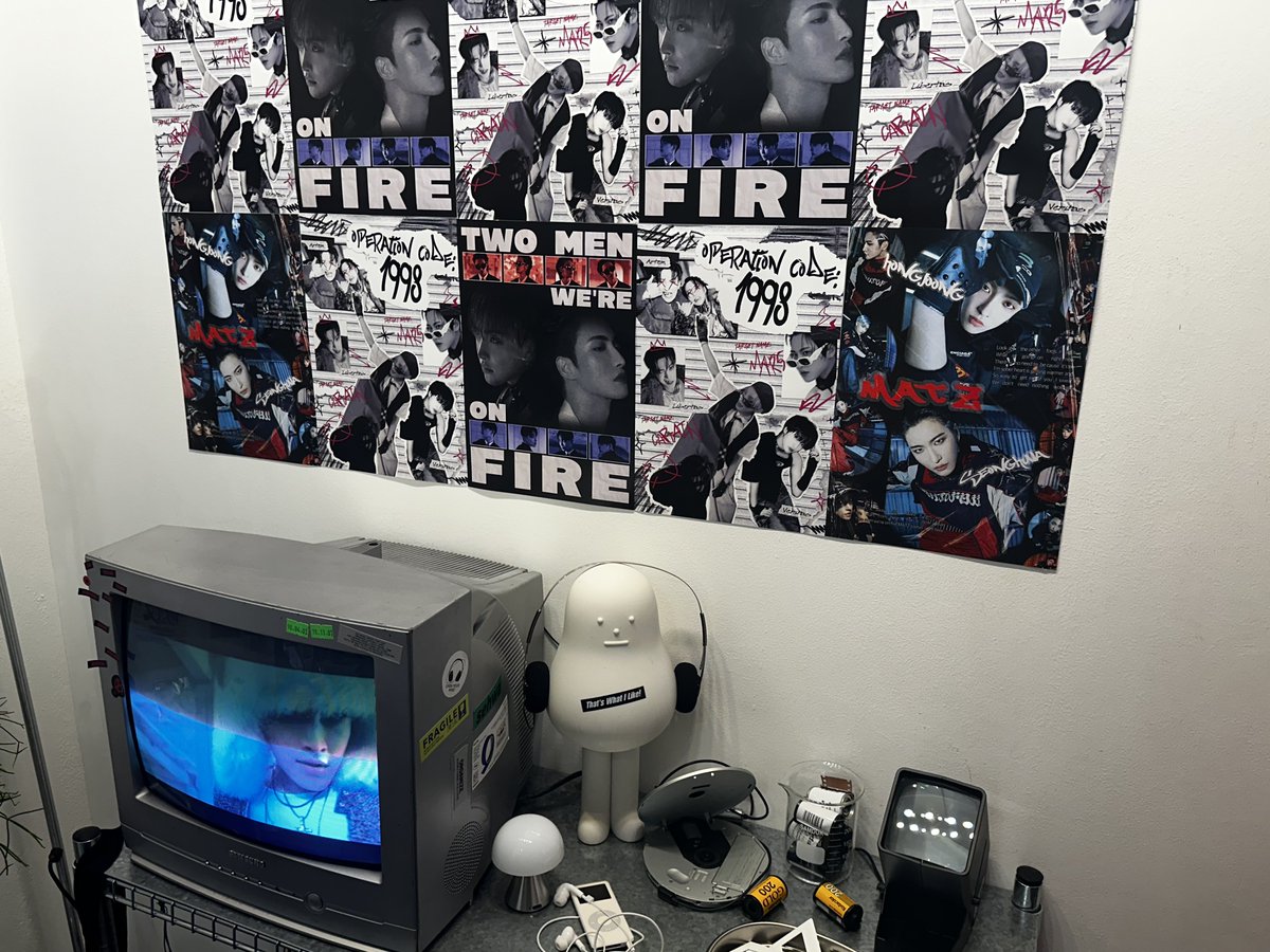 mtn40dew's tweet image. 🏴‍☠️ 카페 세화

#MATZ_comin_right_here
#맏즈카페

맏즈 케미 터져 버려 어떡해... 💥🖤