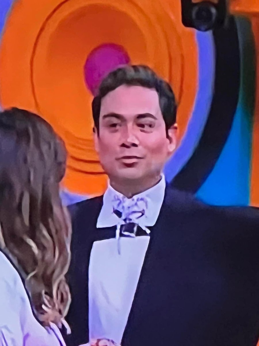 Octavioricoy's tweet image. Y soporta PANZONA #LaCasaDeLosFamosososMx2  somos #TeamMar