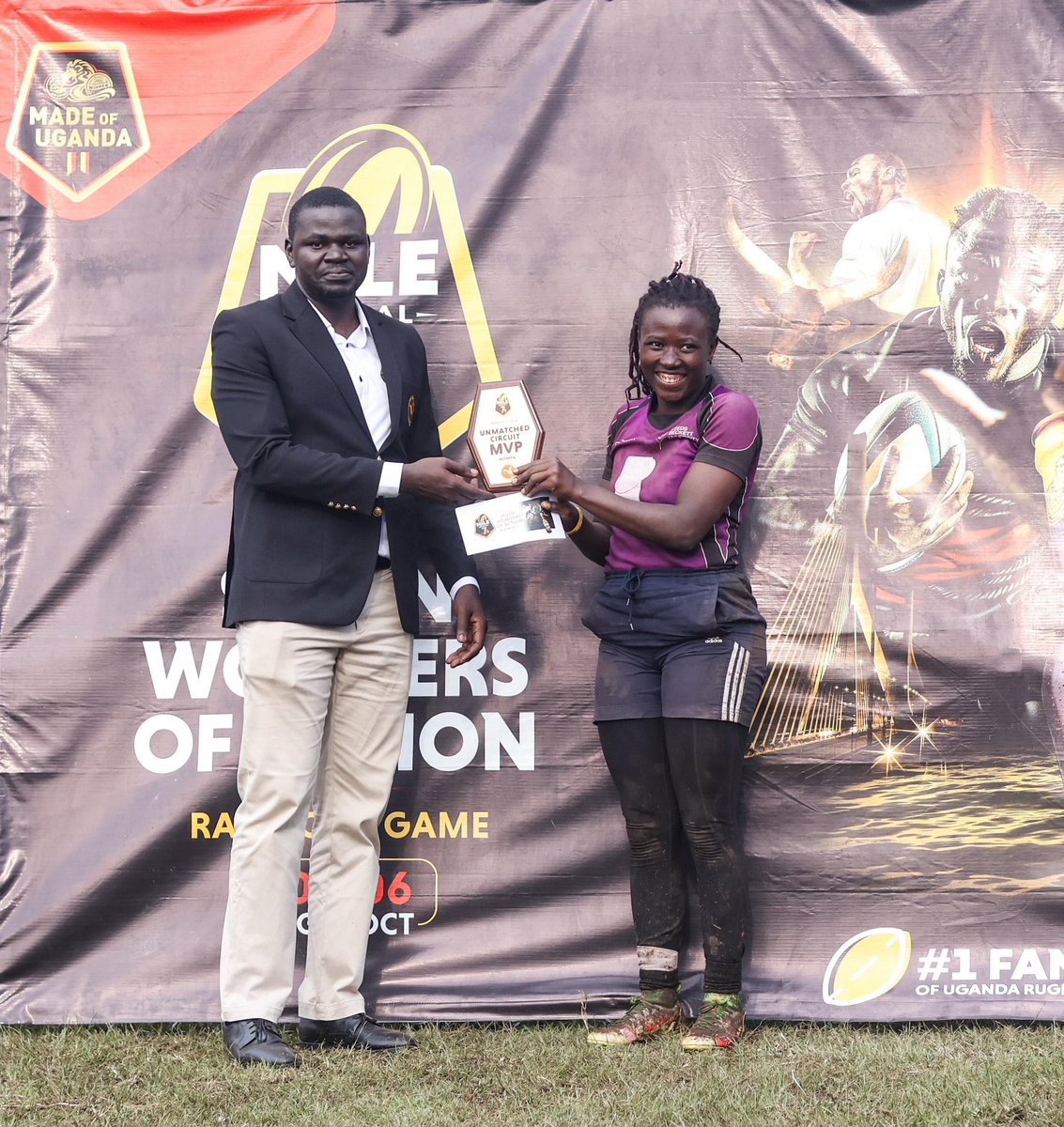 #Mbale7s MVPs 

Men: Desire Ayera  ( Stanbic Black Pirates RFC )
Women: Juliet Nandawula ( Avengers RFC )

Award plaques were handed out by URU president <a href="/KayangweGodwin/">Godwin Kayangwe Arinaitwe</a> &amp; VPC, Hon. <a href="/AndrewOulanyah/">Ojok Andrew Oulanyah, MP</a>

#NileSpecial7Series #NileSpecial7s #RaiseOurGame #UgandaRugby #NBSportRugby