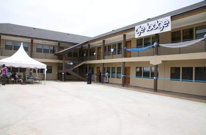 NdcProjects's tweet photo. President John Mahama inaugurated the 'Oje Lodge', an accommodation complex for young officers of the Ghana Air Force at Takoradi.
#Focus #NdcProjects https://t.co/5T7s6E9AiO