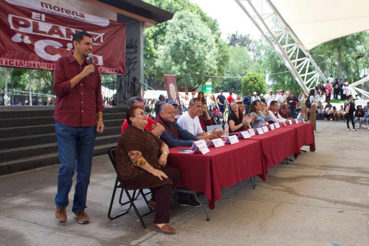 Amorxciudad's tweet photo. Amor por la Ciudad es un movimiento comprometido con el bienestar de los capitalinos. En nuestra asamblea en la #AlamedaSur, reafirmamos nuestra misión de construir una ciudad más inclusiva, justa y vibrante. https://t.co/JxACeaBkR7