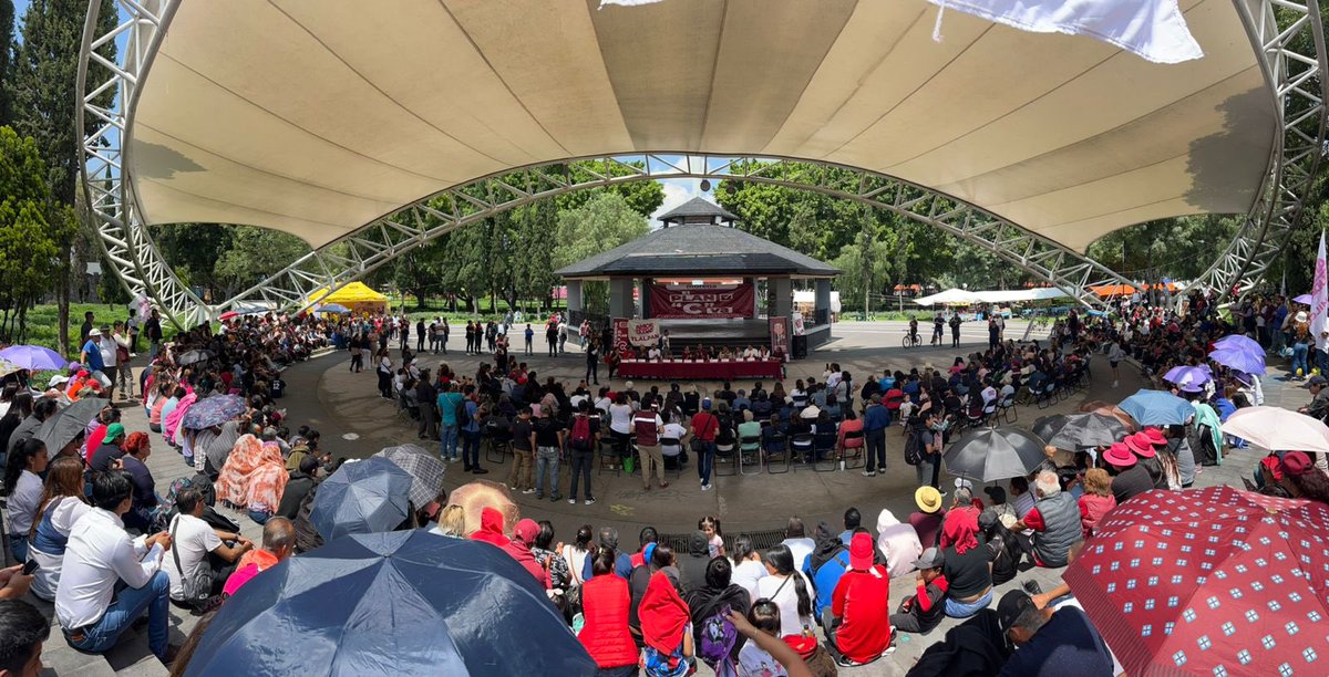 Amorxciudad's tweet photo. Amor por la Ciudad es un movimiento comprometido con el bienestar de los capitalinos. En nuestra asamblea en la #AlamedaSur, reafirmamos nuestra misión de construir una ciudad más inclusiva, justa y vibrante. https://t.co/JxACeaBkR7