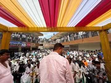 ये बाड़मेर जैसलमेर और बालोतरा नहीं गुजरात है। 
#gujrat  
<a href="/RavindraBhati__/">Ravindra Singh Bhati</a>