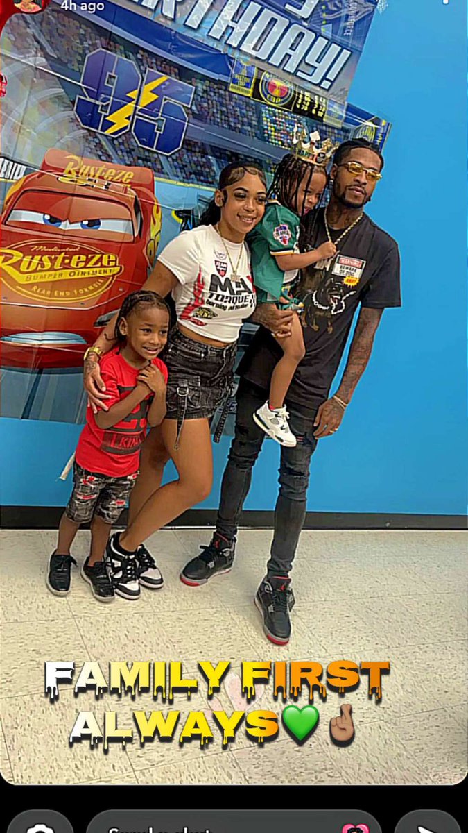 devonm_'s tweet image. Happy 4th Birthday Dyce Moneyyyy💚🌪️ I love you baby boy🤞🏽