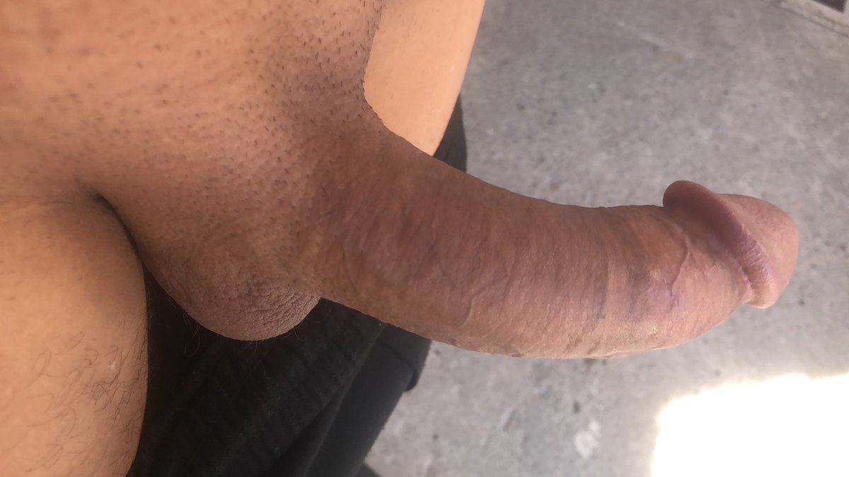 ahin291399's tweet photo. Yokmu bugün akşam buluşmak isteyen ne istediniz bilen genç pasifler mesajlarınızı bekliyorum https://t.co/e8K9Ivtu8m