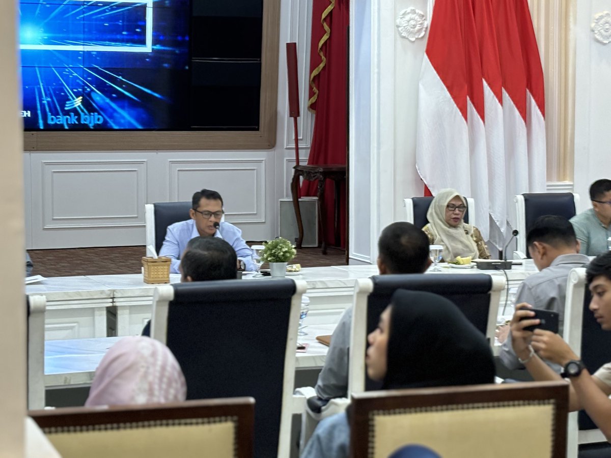 InspektoratBGR's tweet photo. Sampurasun 👋

Selasa, 30 Juli 2024 
Hari ini dilaksanakan Launching Transformasi Jaringan Dokumentasi dan Informasi Hukum JDIH Kota Bogor 5.0 bertempat di Ruang Rapat SriBima Balaikota Bogor 

#InspektoratDaerahKotaBogor #JDIHKotaBogor #KotaBogor #BogorBerlari https://t.co/Wup7sQA1uP