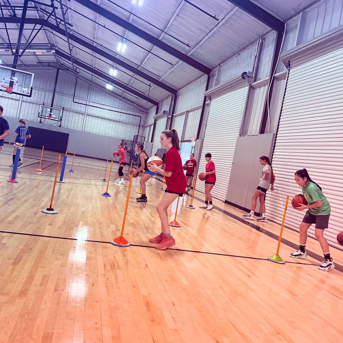 TLSBasketball's tweet photo. ✨ Dreams don’t work unless you do.  ✨ https://t.co/i4uxZk9Mtu