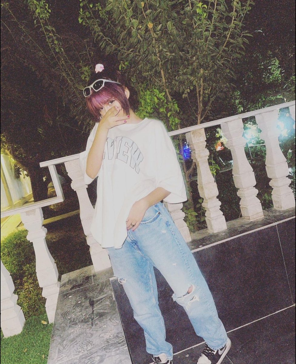 خوشگله فالو کن با هم دوست بشیم 💜

دوست توییتری میخواااااااام😭🤌🏻 

فالو کن عشقم بک میدم بهت 🙂‍↔️