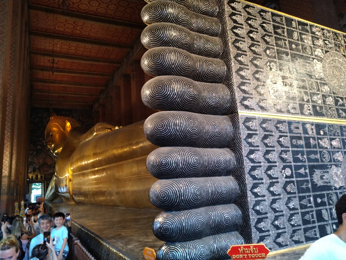 Halkon_'s tweet photo. タイ旅行！🫡寺院は圧巻でした！2泊3日でもバンコク楽しめました✨
#タイ #タイ旅行 #バンコク #旅行 https://t.co/trvQAI0XrZ