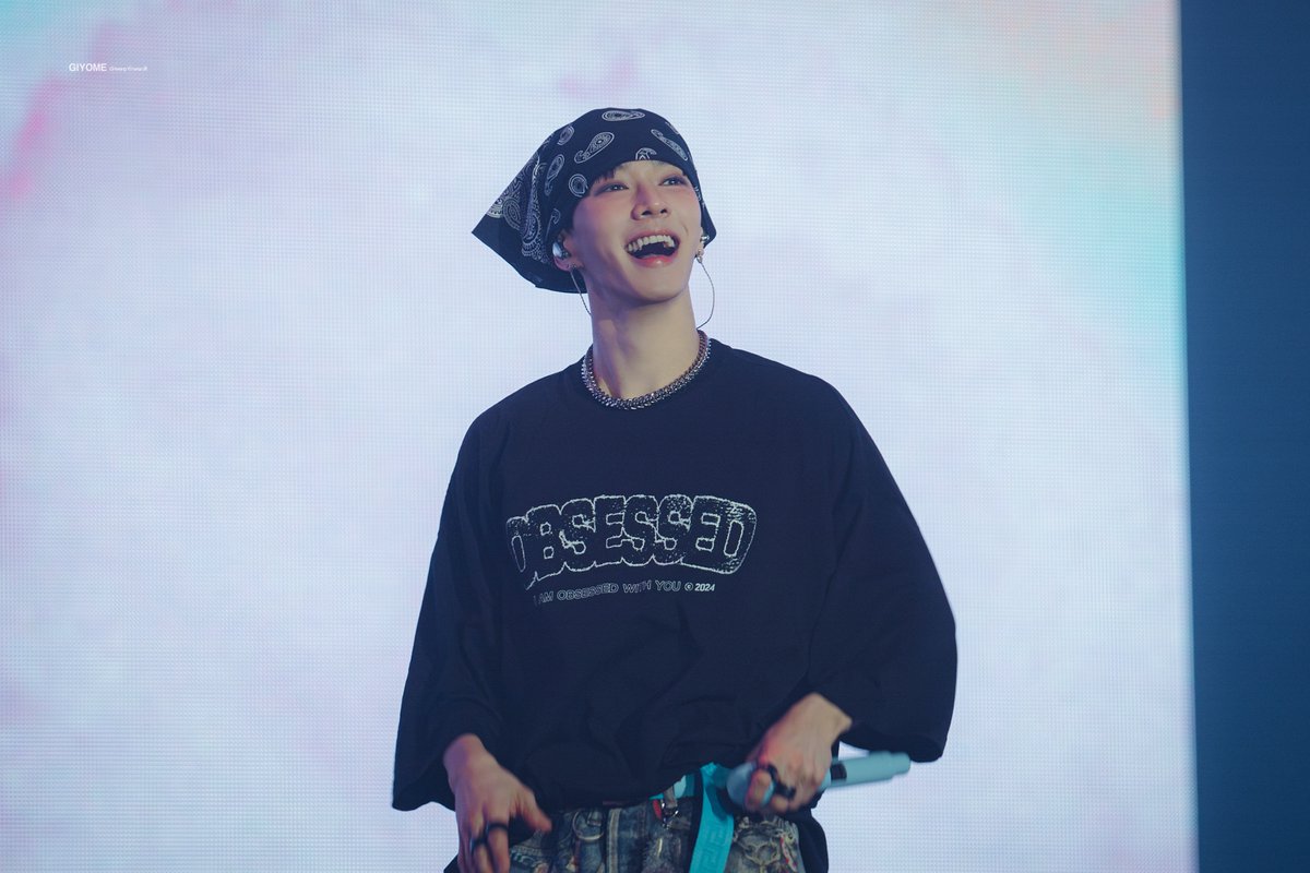 GIYOME_90's tweet photo. 240818  #OBSESSED  

내 행복 요깅네

#하이라이트 #HIGHLIGHT #이기광 #기광 https://t.co/b19YvT8DYv