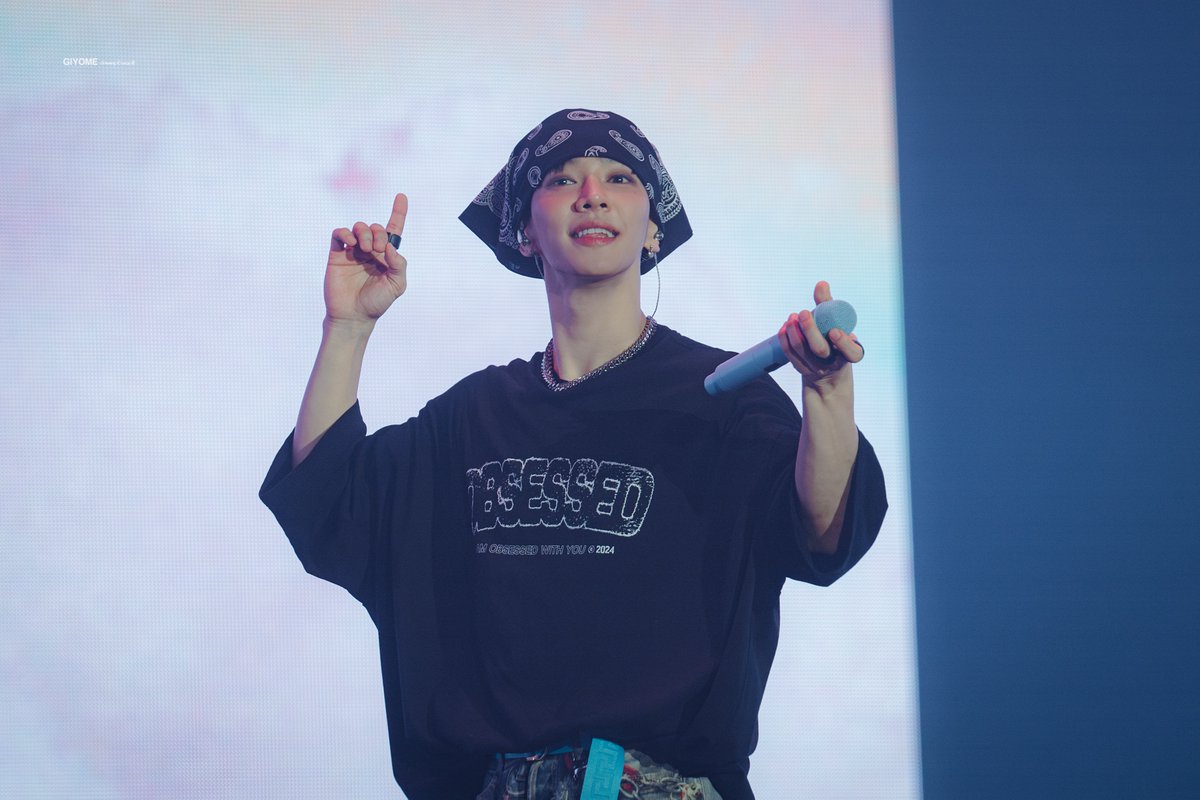 GIYOME_90's tweet photo. 240818  #OBSESSED  

내 행복 요깅네

#하이라이트 #HIGHLIGHT #이기광 #기광 https://t.co/b19YvT8DYv