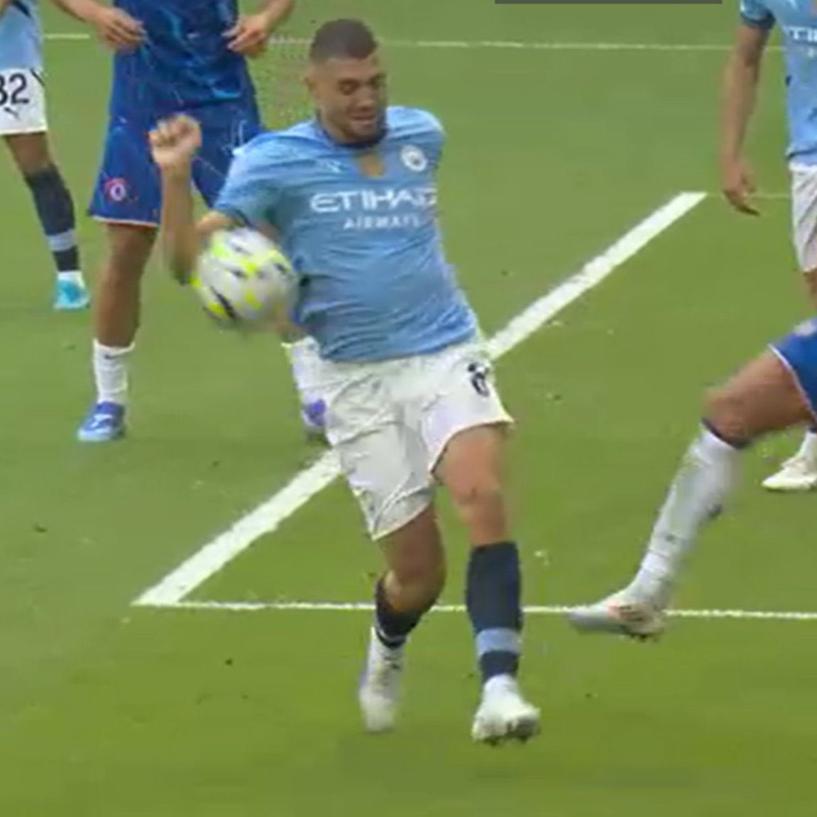 Same shit, different season.

#scam #VAR  #PremiereLeague