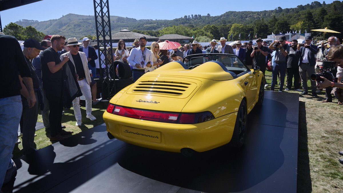 NamasteCar's tweet image. The Renaissance of a #Porsche Legend: Luca Trazzi’s Custom-Built #911Speedster Unveiled at #MontereyCarWeek

namastecar.com/2024/08/19/the…