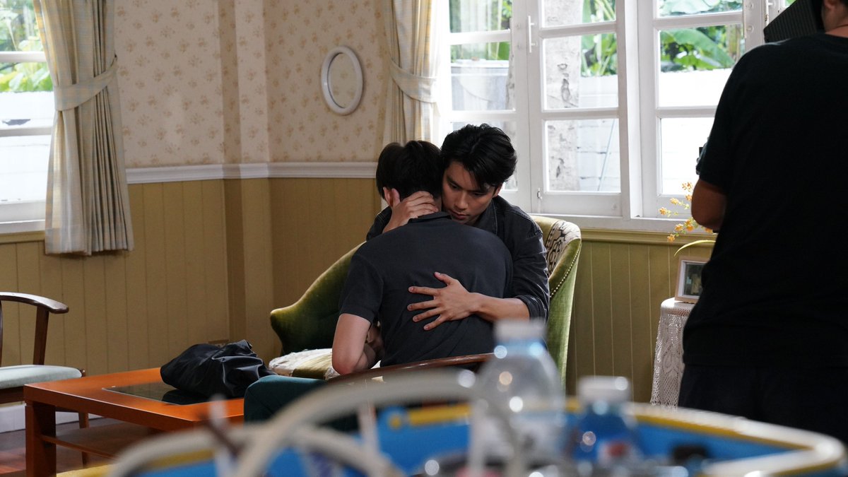 KidnapSeriesTH's tweet photo. เมื่อวานลั้ลลา วันนี้มาแบบเศร้าซึมมม 😢

#KidnapSeries 
#GMMTV https://t.co/RSLQ0ZOT7u