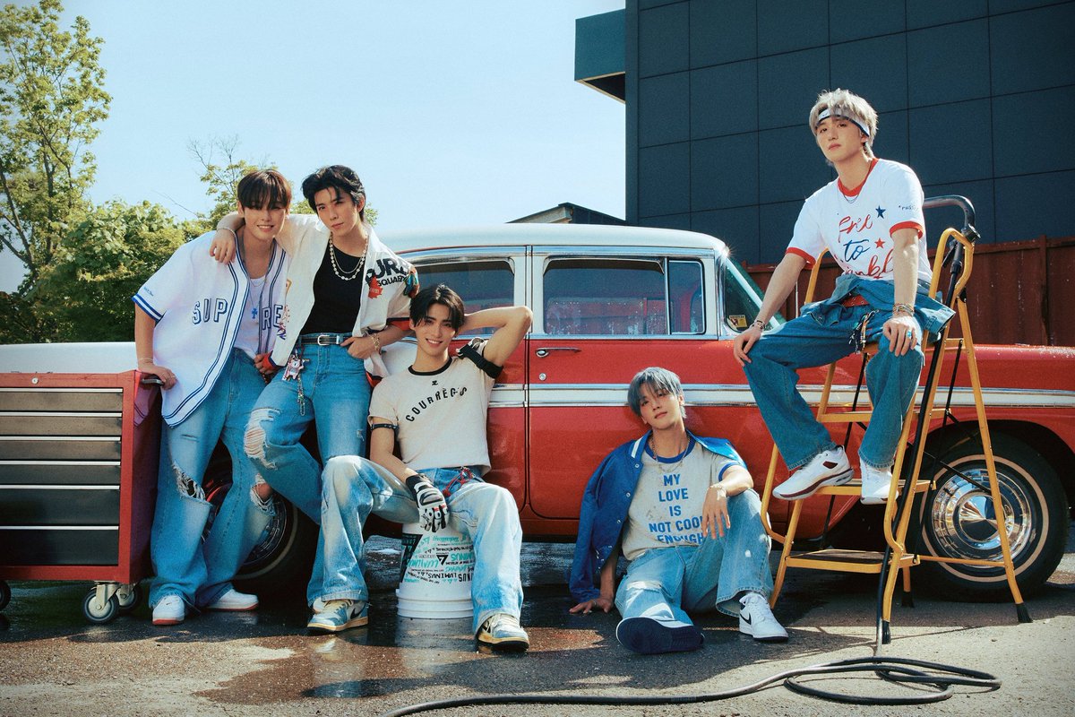 SF9TrendSetter's tweet photo. 🔥 SF9 COMEBACK HASHTAGS 🔥
.
⏰: 24.08.19ㅣ05:00 PM KST onwards~
.
Tags:
.
#. DontWorryBeHappy_MV
#. BrokenHeartsClub_SF9
#SF9 #FANTASY @SF9official 
.
Do not use the tags before the trending time! https://t.co/TBhhy1yeg0