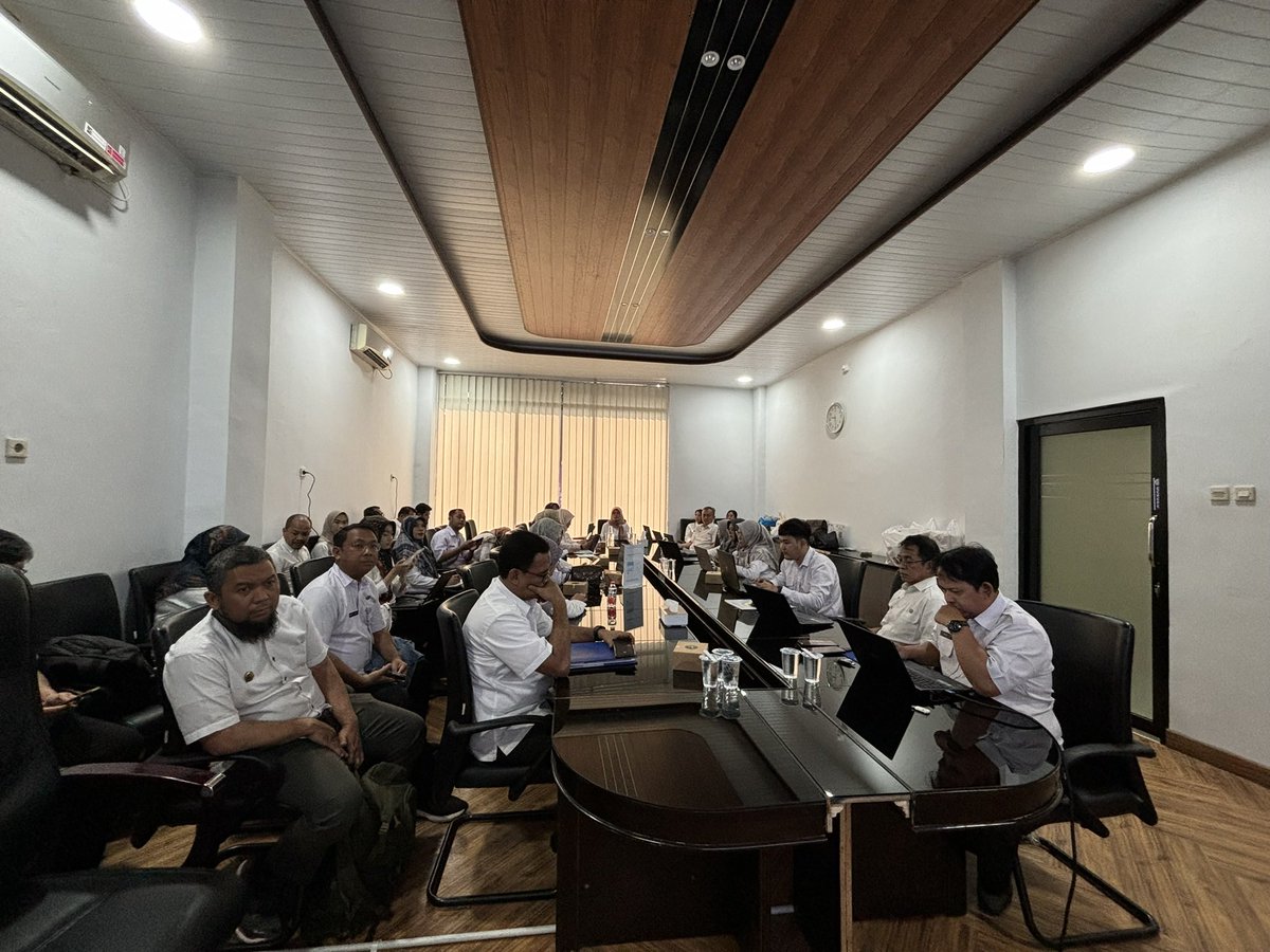 Sampurasun 👋

Rabu, 7 Agustus 2024 
Hari ini dilaksanakan kegiatan Persiapan Pengisian SPIP Terintegrasi Pemerintah Daerah Kota Bogor Tahun 2024 pada Aplikasi yang dilaksanakan di Ruang Rapat Inspektorat Daerah Kota Bogor.

#SPIP #InspektoratDaerahKotaBogor #KotaBogor