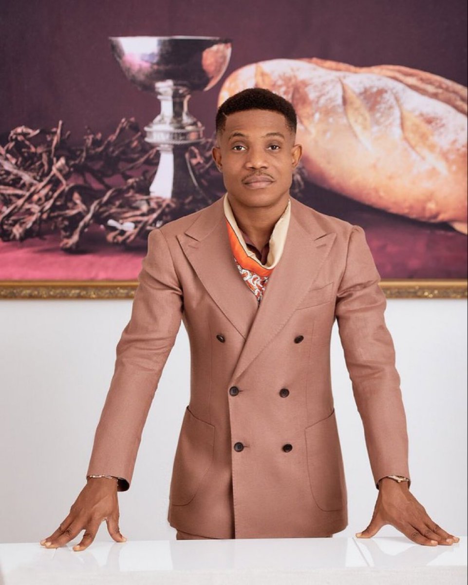 Olalekanakogun's tweet image. It’s almost time for #FirePrayers.
You’ve got an opportunity to BE THE PROOF OF THE MIRACLE YOU’RE TRYING SO HARD TO VERIFY. 🔍 

PS: I don’t attend, I don’t stream it, I don’t pray fire prayers, but I’m also not overworking myself to confirm anything.
#LiveAndLetLive🚶🏾‍♂️