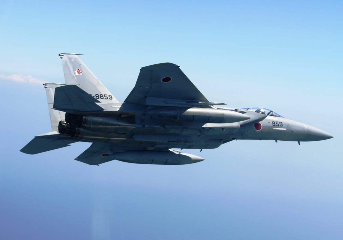 🔴 Japon F-15 savaş uçakları, Doğu Çin Denizi'nde Çin savaş uçaklarına önleme gerçekleştirdi.