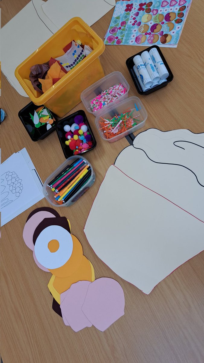 DilksKerry's tweet image. This Wednesday is my last session at Ilkeston Library! Come and join in the FREE cake craft activities and listen to a story about a giant magical flying cake: 10.30-11.30. 
@DerbyshireLibs #marvellousmakers #kidlit #library #SummerReading