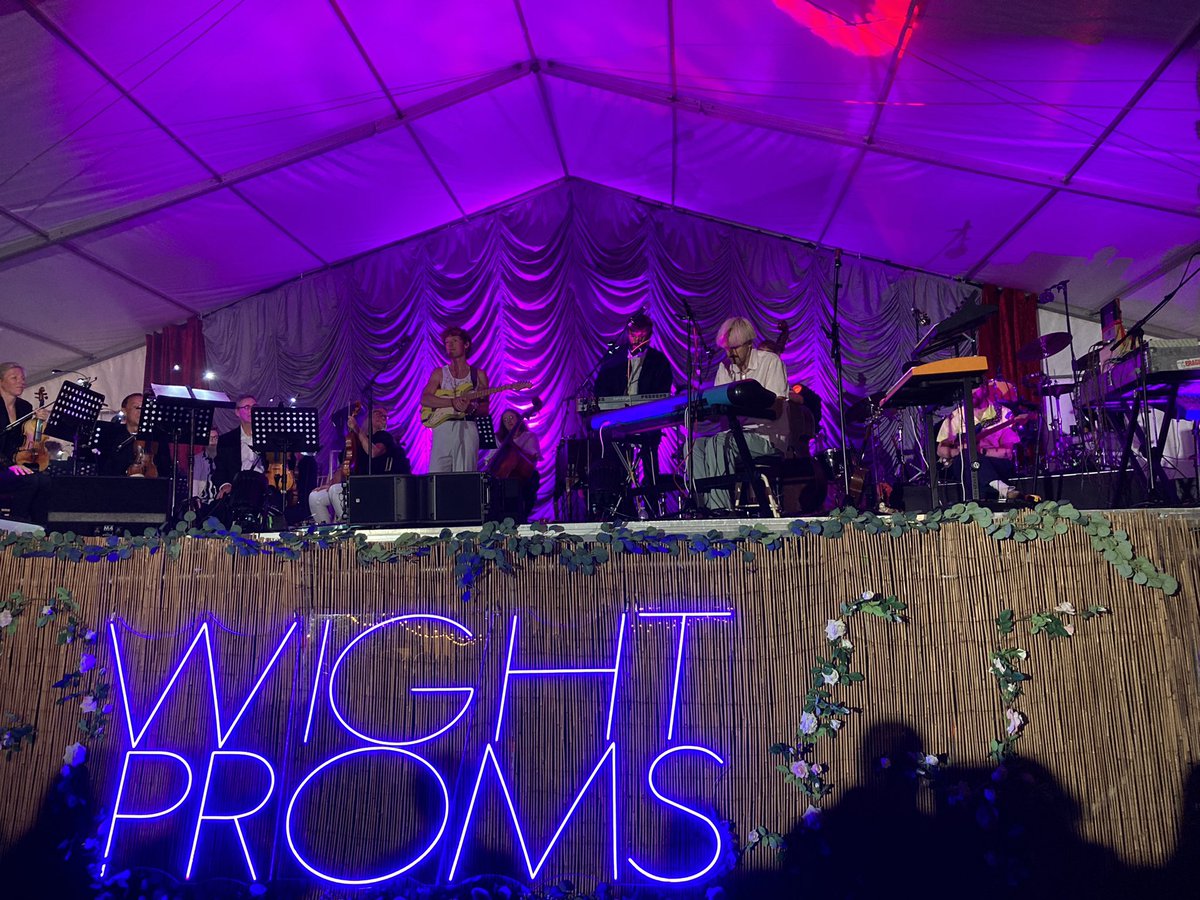 <a href="/HPP_Mermaids/">The Half-Plucked Peacock</a> some 2 word reviews for Saturday- “Absolutely perfect”, “Just wow!” and “Katy cried”. 

Lovely to meet some of the other HPP’ers.