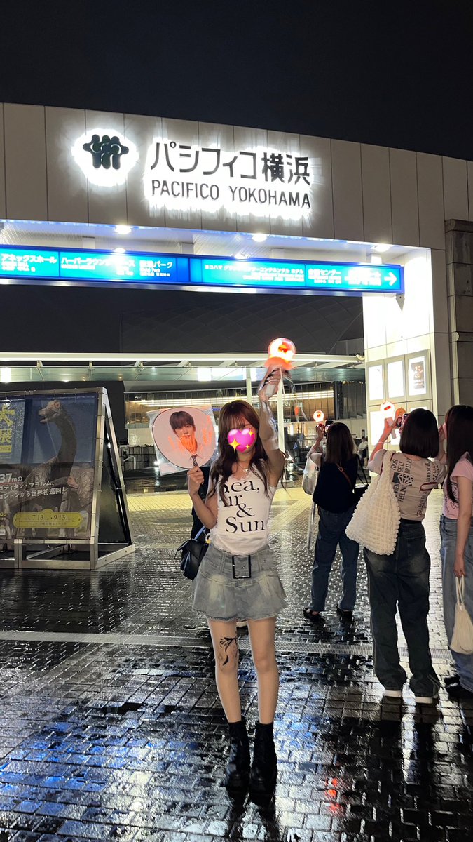 _luvmyangels's tweet photo. 大遅刻！ライズくん！お友達が当ててくれて神奈川2日目入ってました🥹🧡✨
席も大変宜しくて文化祭みたいな距離感で爆死！！
絶対また会いに行く〜🎶🎶🎶 https://t.co/vvgQozxtWW