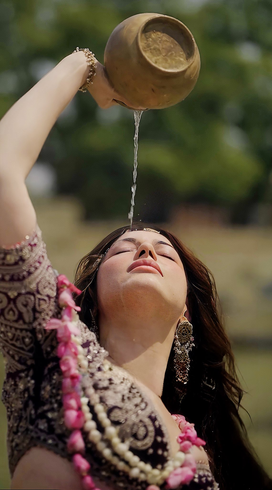 GVV-fR8XwAAaz2p?format=jpg&name=large