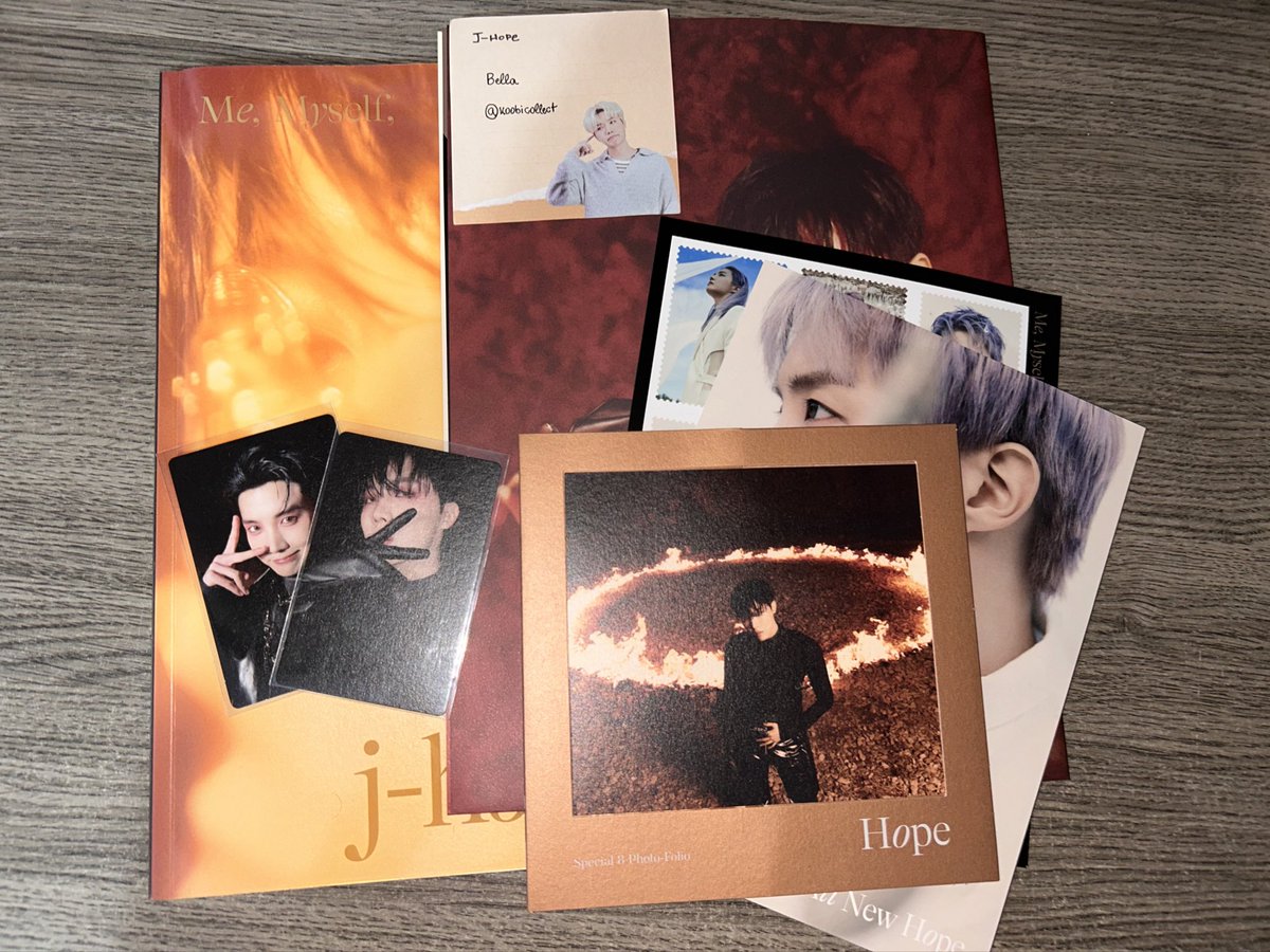 koobicollect's tweet photo. VENDA/VENDO PHOTOFOLIO JUNGKOOK E HOSEOK BTS

• photofolios COMPLETOS!
• sem avarias
• pagamento IMEDIATO
• R$270 cada + frete a combinar
• tenho fbs positivos no fixado
• mando fotos/video no pv
• envio na quarta-feira https://t.co/to9gSu4ZTk